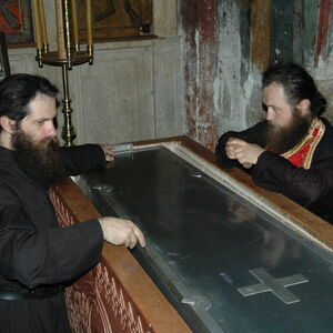 Honoring the holy relics of Stefan of Decani 10